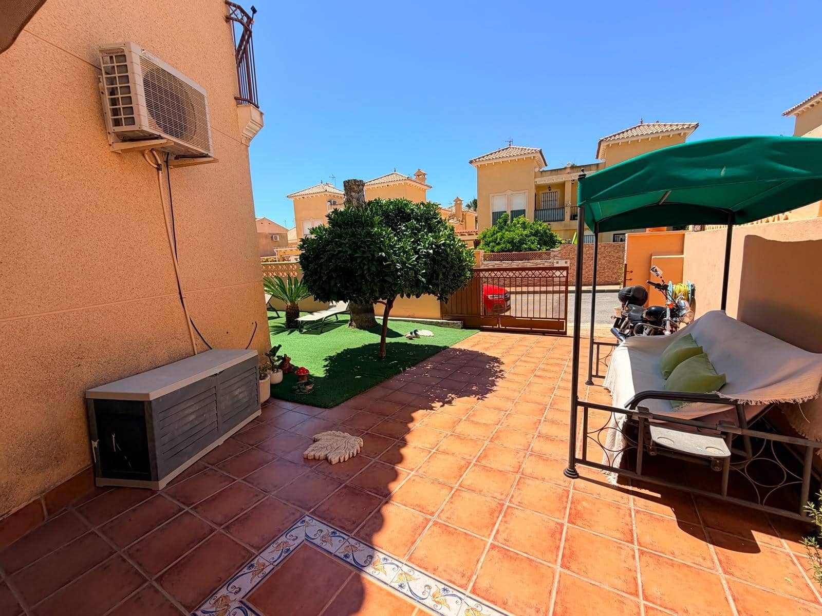 5 chambre Villa/Maison Semi-Mitoyenne à vendre à Puerto de Mazarron avec piscine garage - 299 000 € (Ref: 9089678)