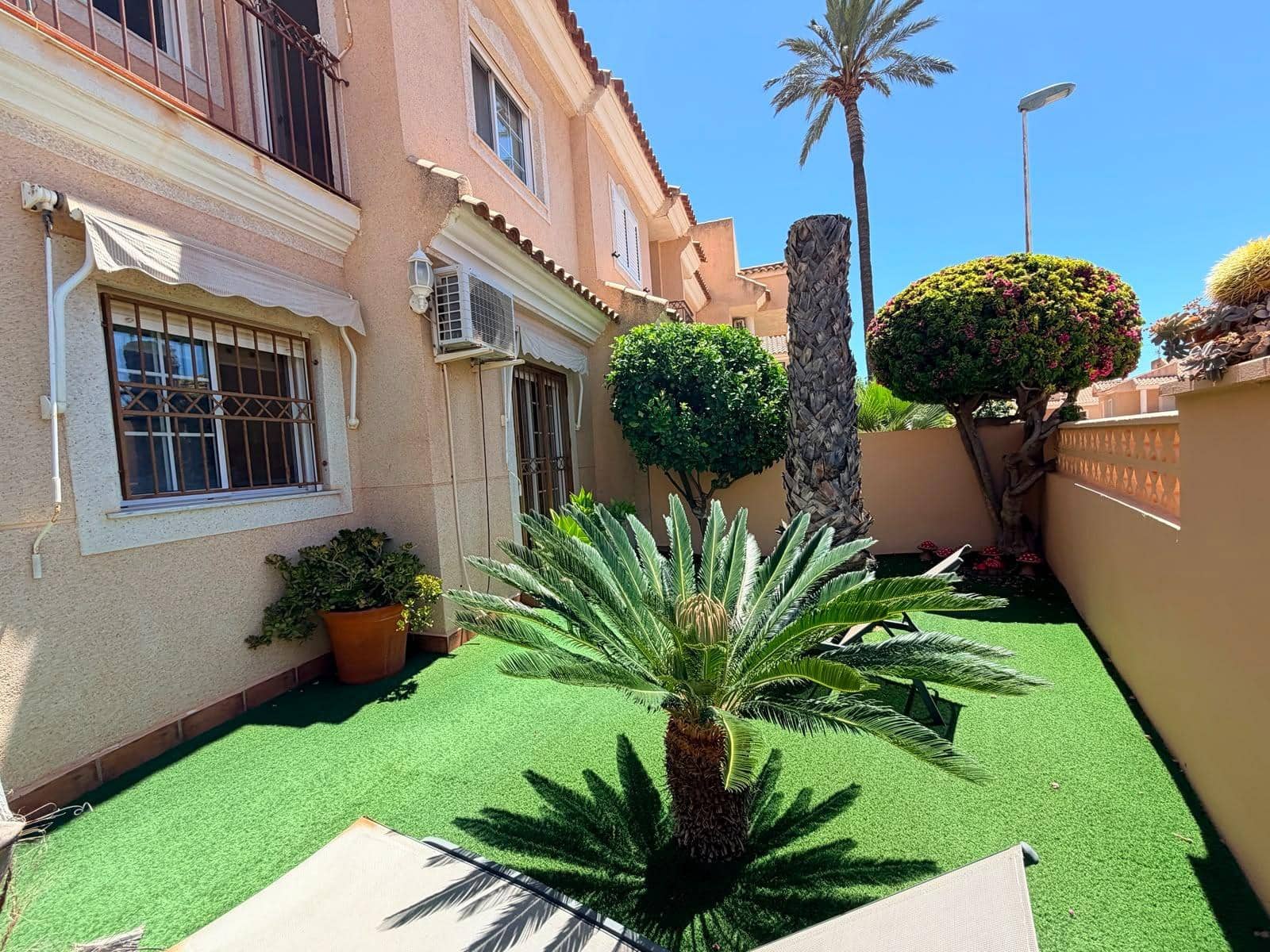 5 chambre Villa/Maison Semi-Mitoyenne à vendre à Puerto de Mazarron avec piscine garage - 299 000 € (Ref: 9089678)