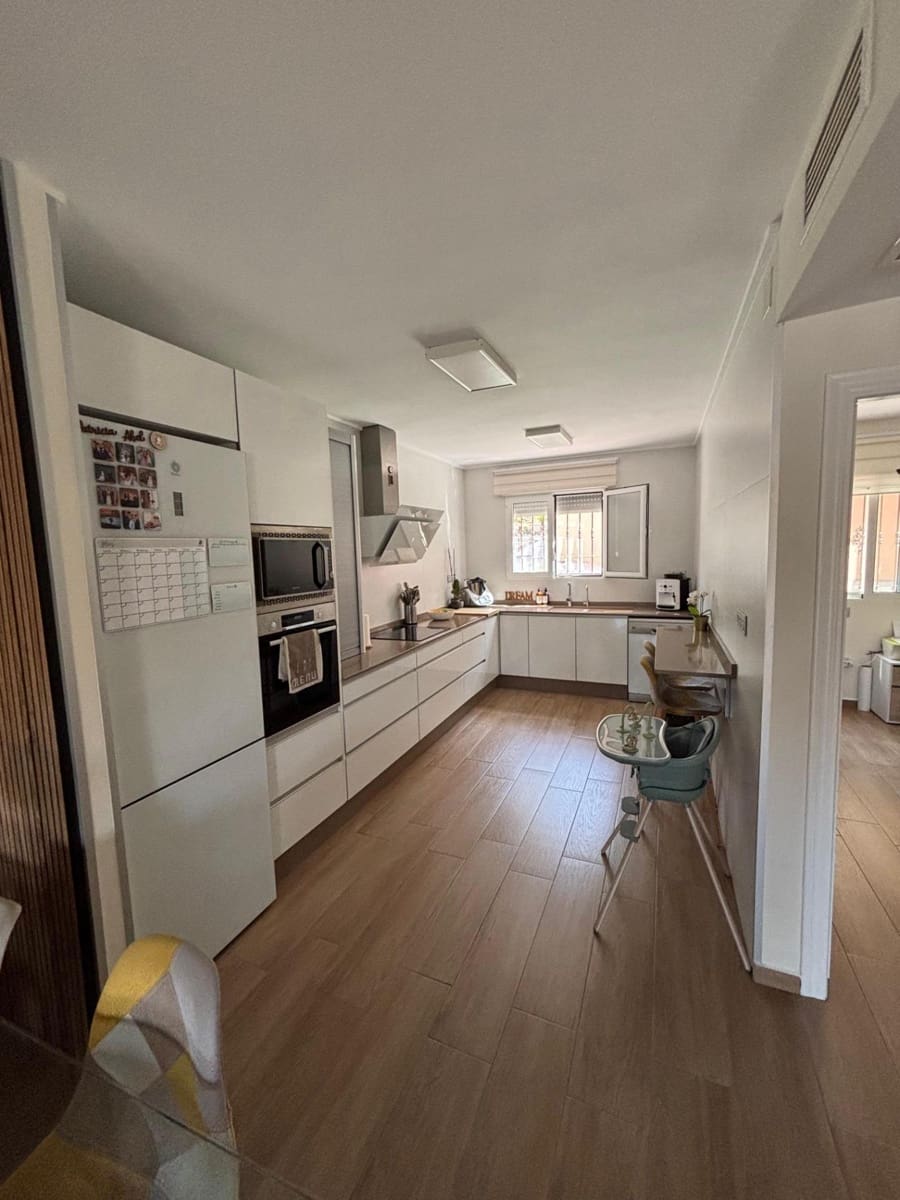 4 soveværelse Lejlighed til salg i Puerto de Mazarron med garage - € 238.000 (Ref: 9099012)