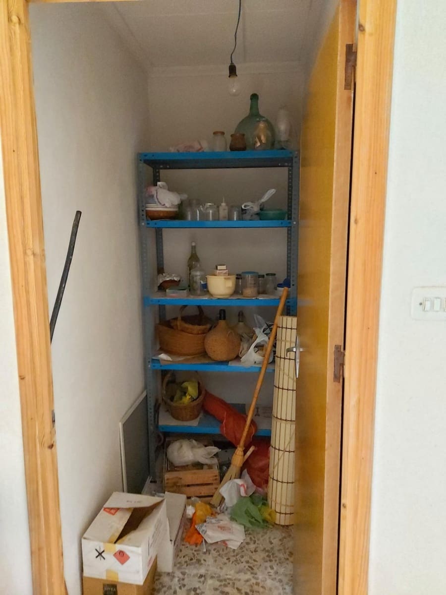 4 soveværelse Finca/Landehus til salg i Puerto de Mazarron med garage - € 80.000 (Ref: 9114028)