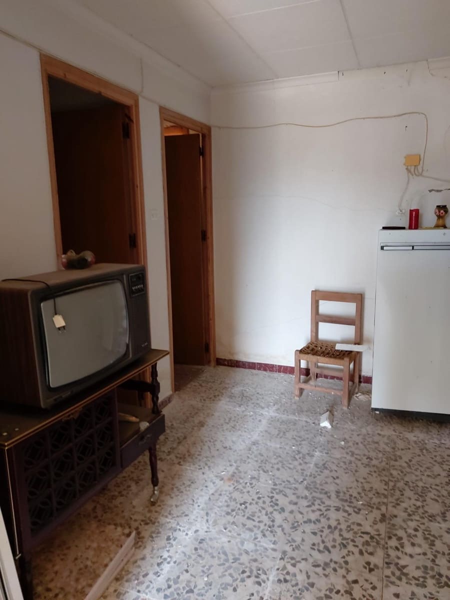 4 soveværelse Finca/Landehus til salg i Puerto de Mazarron med garage - € 80.000 (Ref: 9114028)