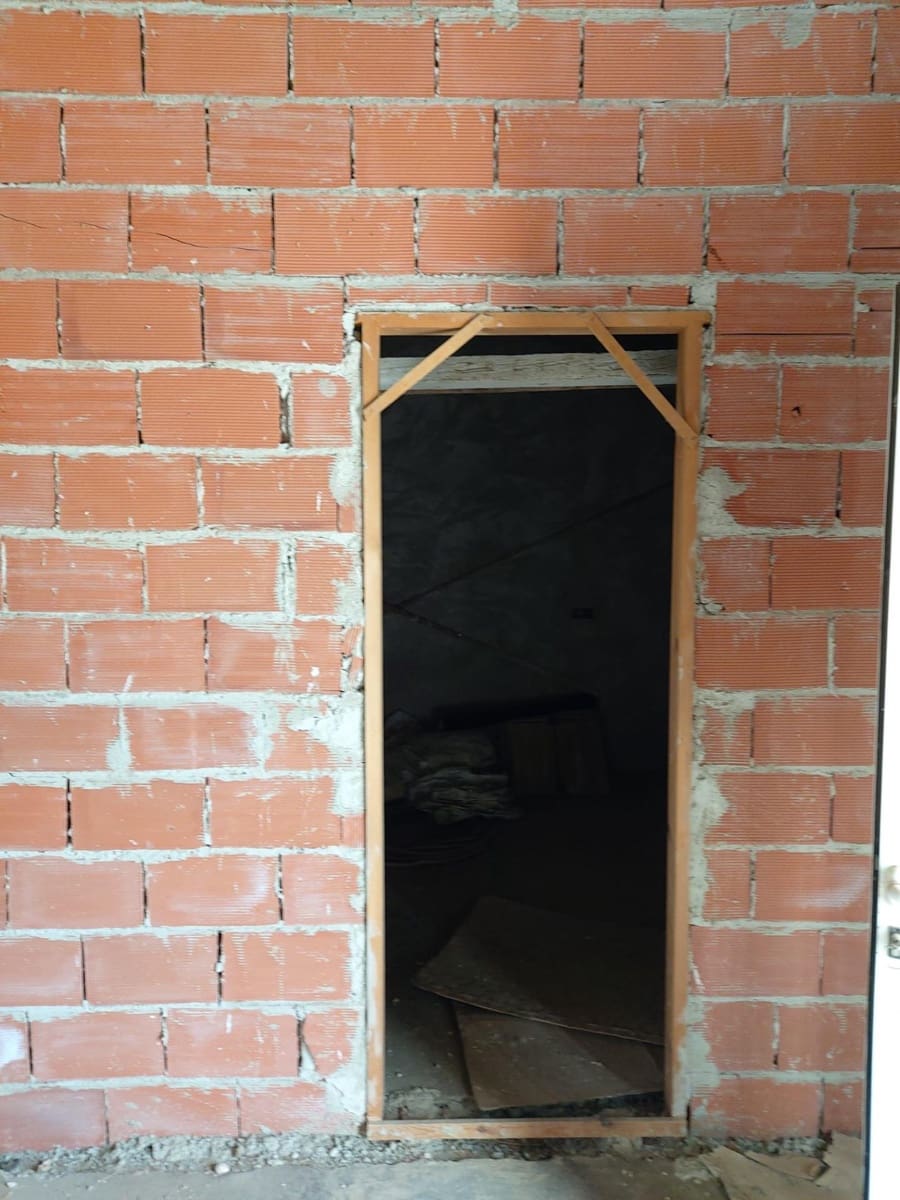 4 soveværelse Finca/Landehus til salg i Puerto de Mazarron med garage - € 80.000 (Ref: 9114028)