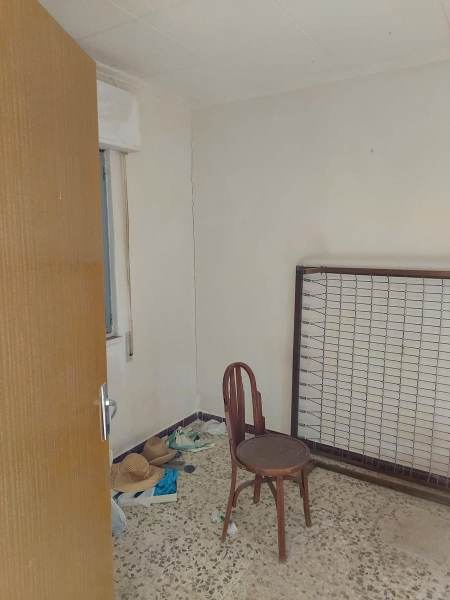 4 soveværelse Finca/Landehus til salg i Puerto de Mazarron med garage - € 80.000 (Ref: 9114028)