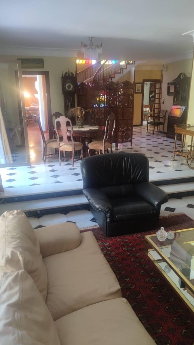 8 Zimmer Villa zu verkaufen in Mazarron mit Garage - 371.000 € (Ref: 9165669)