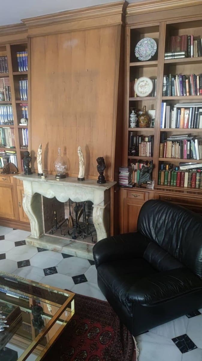 8 Zimmer Villa zu verkaufen in Mazarron mit Garage - 371.000 € (Ref: 9165669)