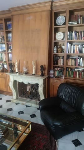 8 Zimmer Villa zu verkaufen in Mazarrón mit Garage - 371.000 € (Ref: 9165669)