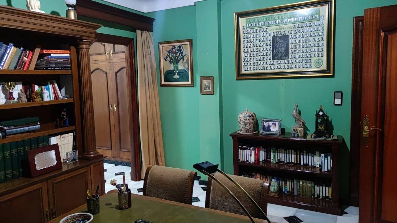 8 Zimmer Villa zu verkaufen in Mazarron mit Garage - 371.000 € (Ref: 9165669)