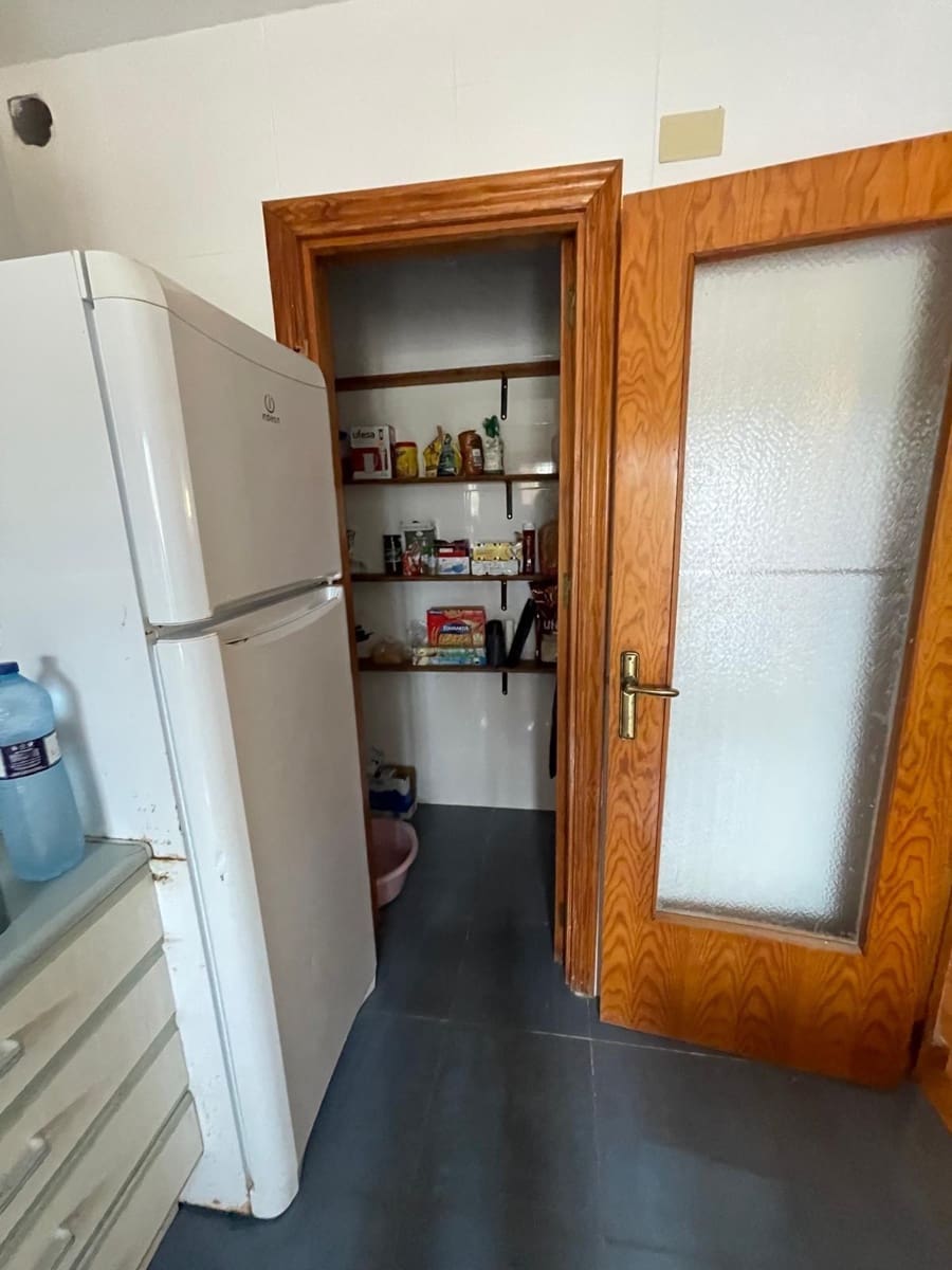 5 sovrum Lägenhet till salu i Alamillo med garage - 225 000 € (Ref: 9200394)