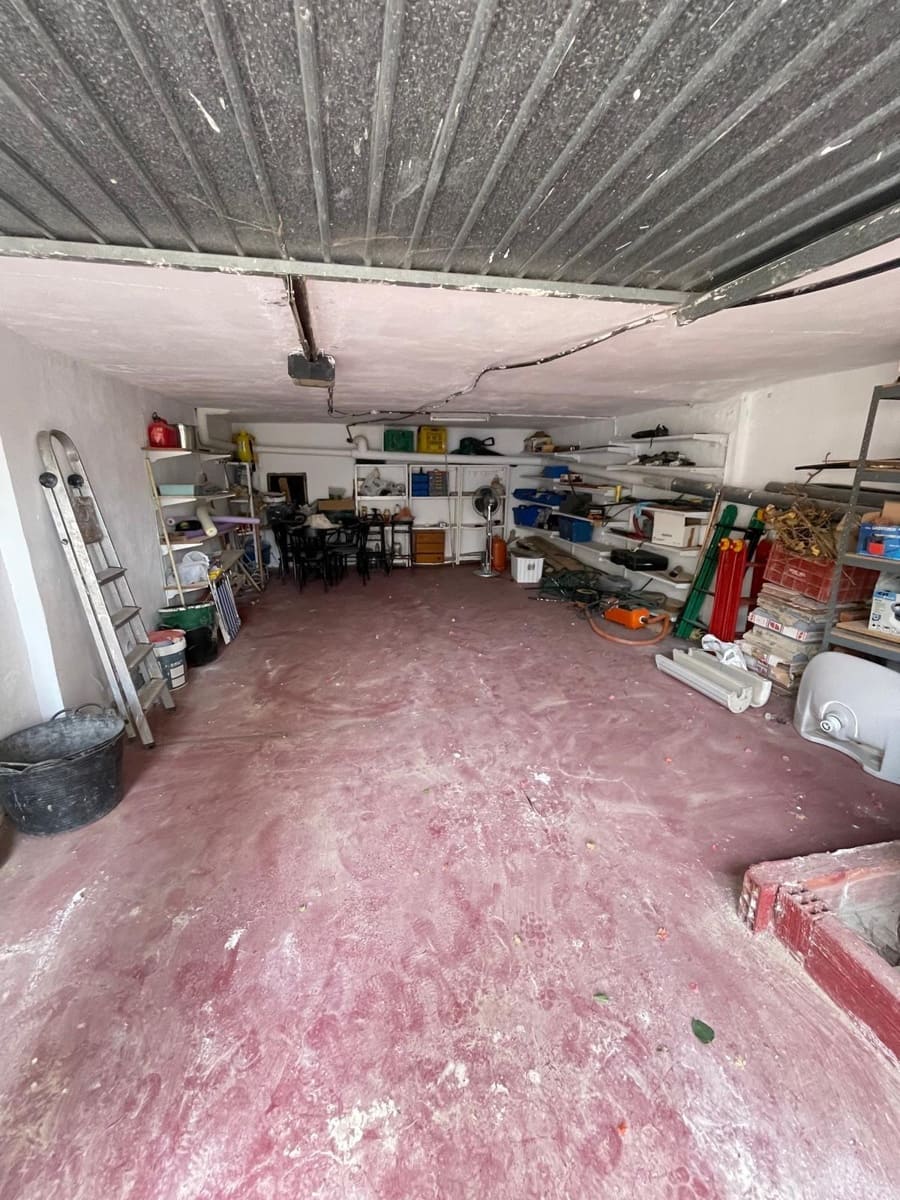 5 sovrum Lägenhet till salu i Alamillo med garage - 225 000 € (Ref: 9200394)