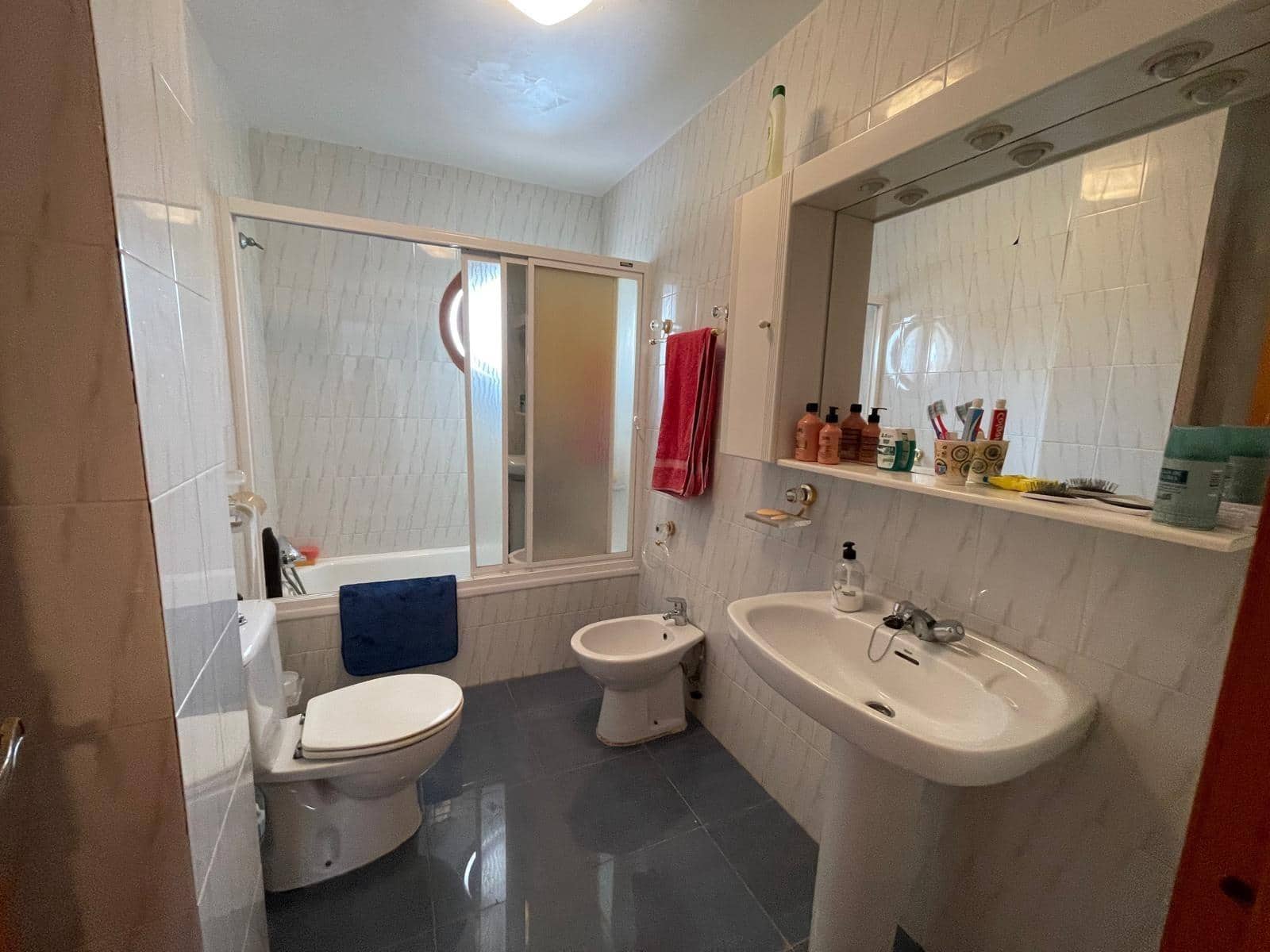 5 sovrum Lägenhet till salu i Alamillo med garage - 225 000 € (Ref: 9200394)