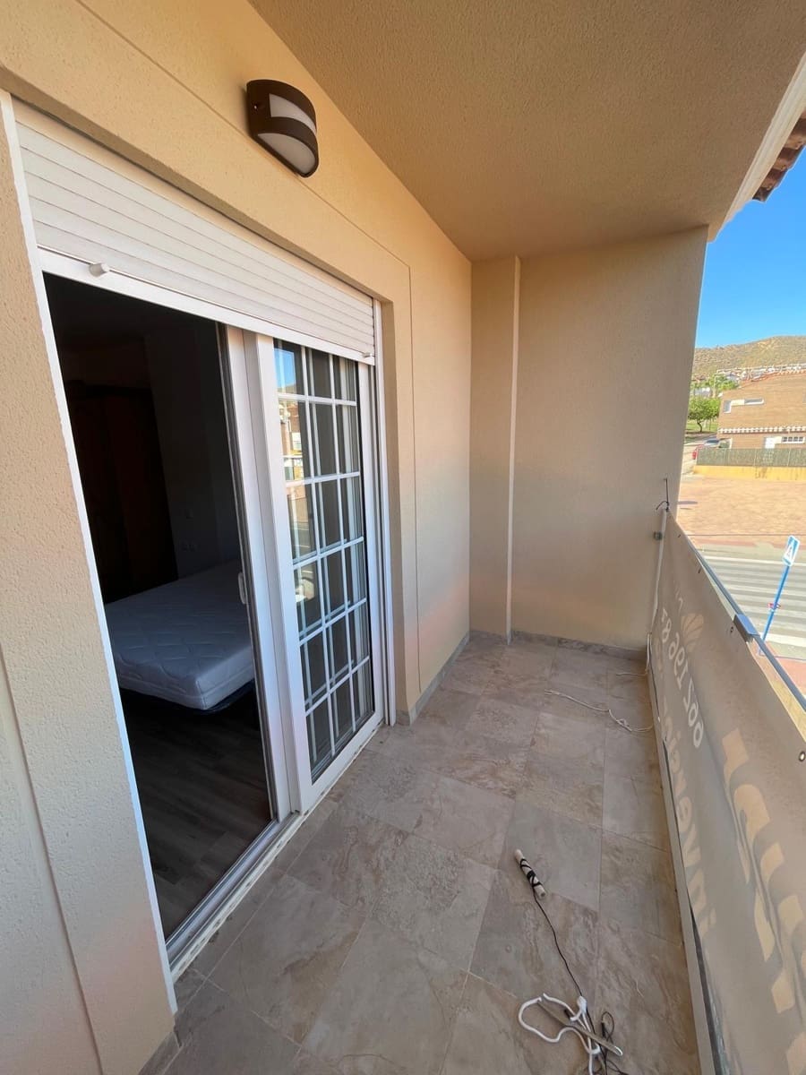 3 makuuhuone Huoneisto myytävänä paikassa Mazarron mukana 
autotalli - 370 000 € (Ref: 9228803)