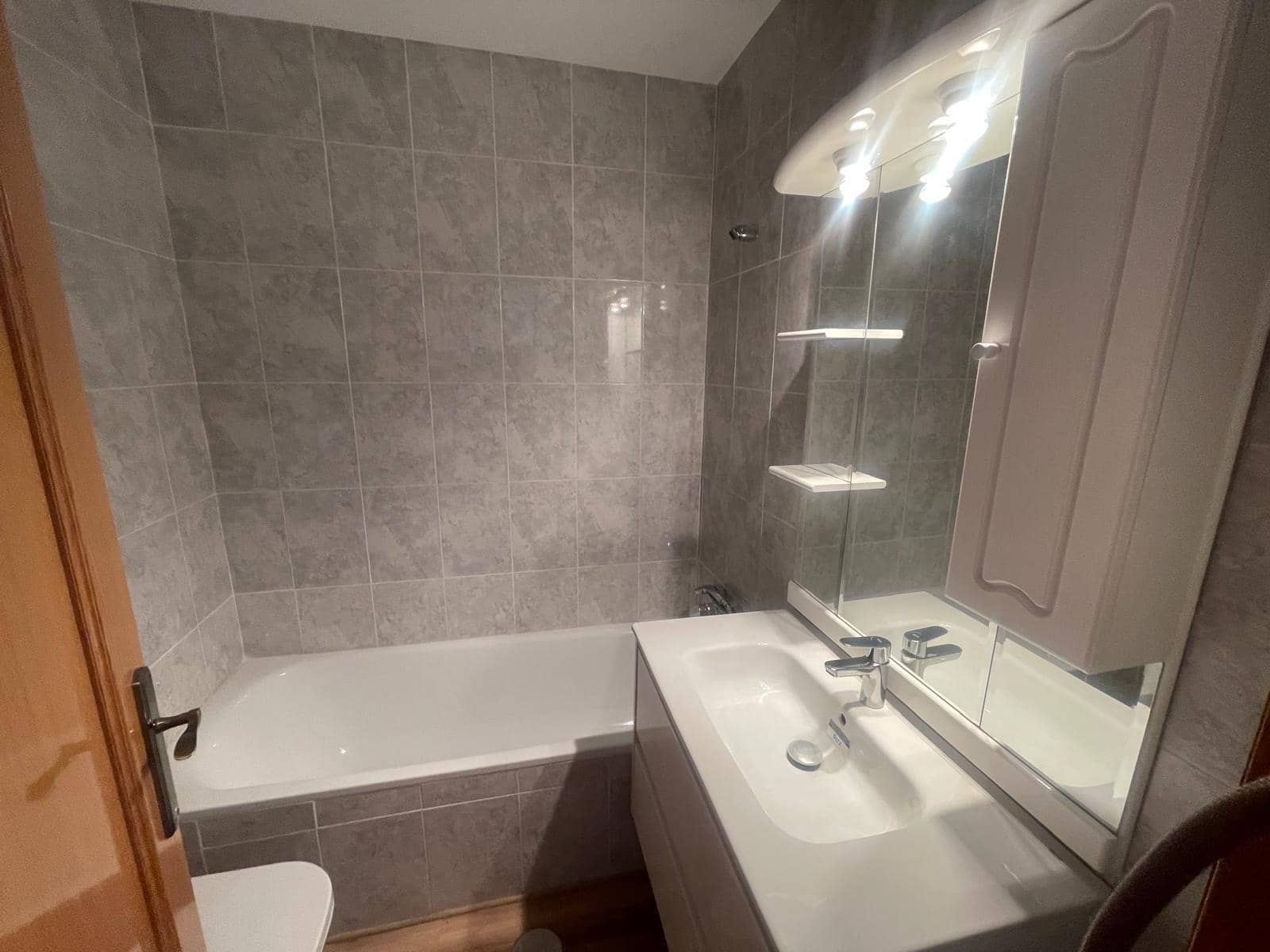 3 makuuhuone Huoneisto myytävänä paikassa Mazarron mukana 
autotalli - 370 000 € (Ref: 9228803)