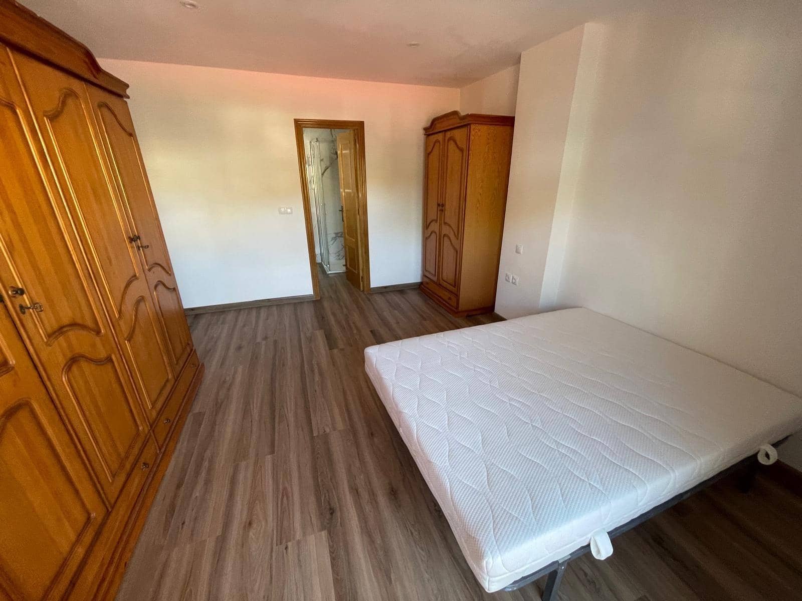 3 makuuhuone Huoneisto myytävänä paikassa Mazarron mukana 
autotalli - 370 000 € (Ref: 9228803)