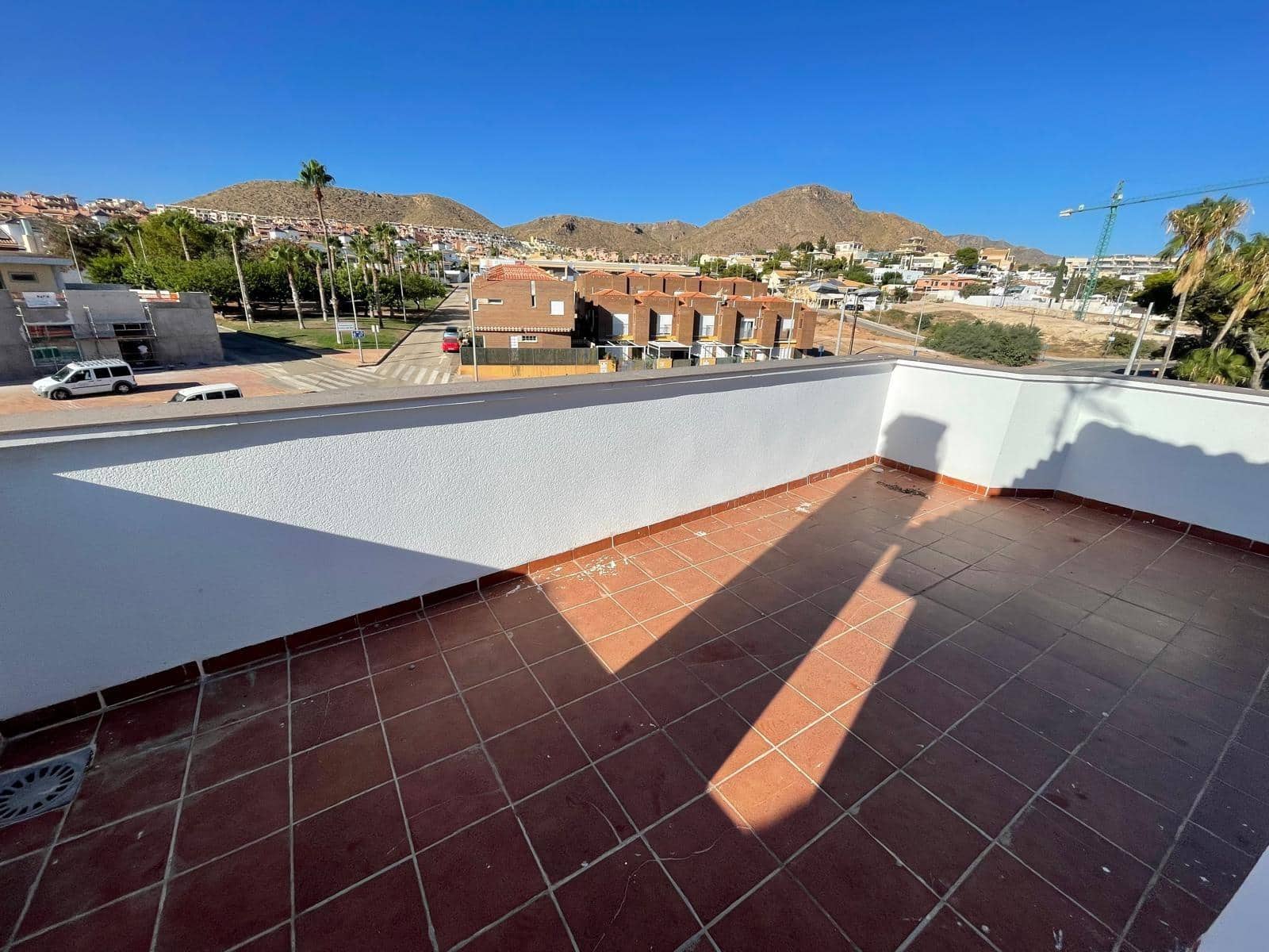 3 makuuhuone Huoneisto myytävänä paikassa Mazarron mukana 
autotalli - 370 000 € (Ref: 9228803)