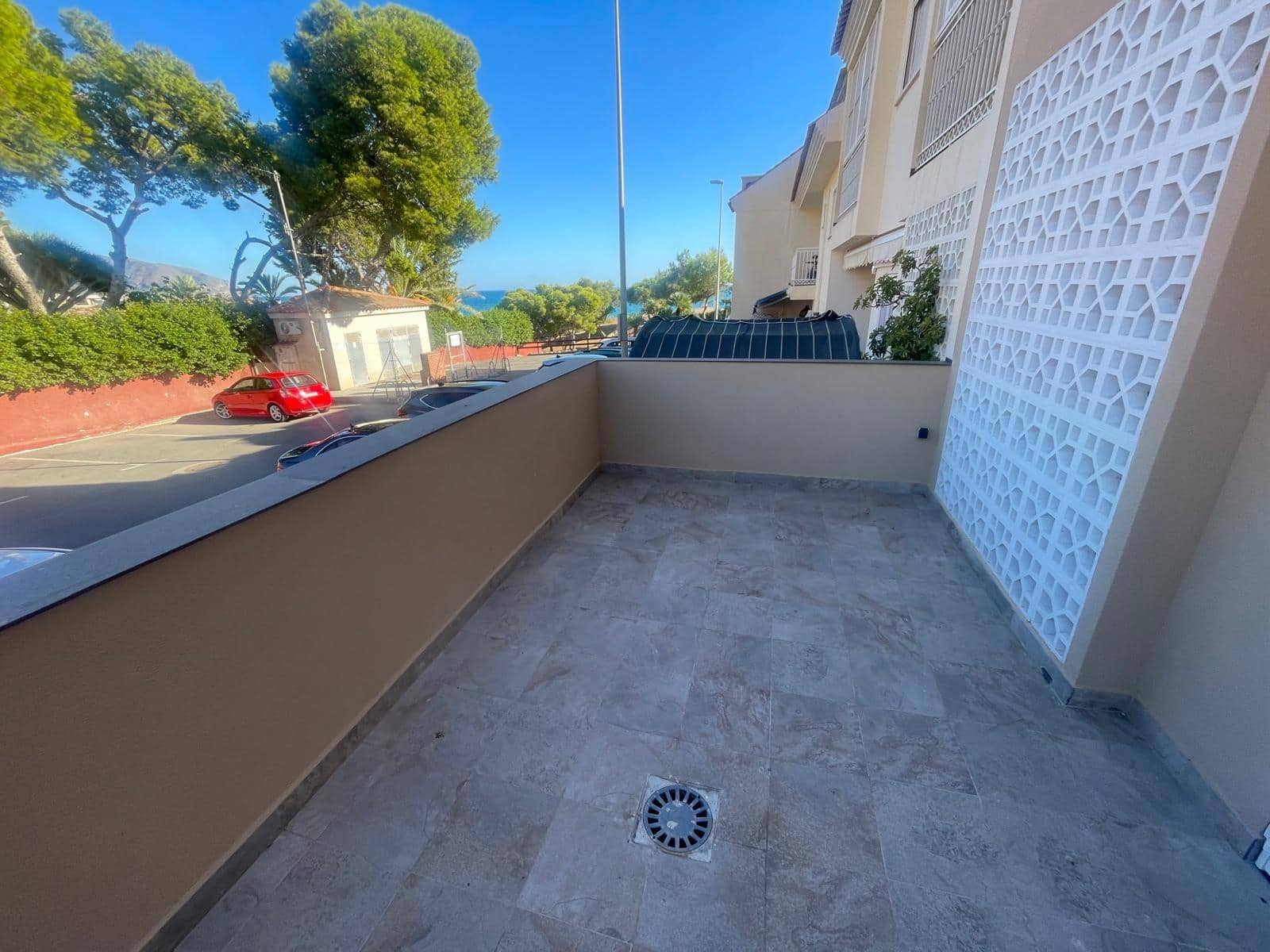 3 makuuhuone Huoneisto myytävänä paikassa Mazarron mukana 
autotalli - 370 000 € (Ref: 9228803)