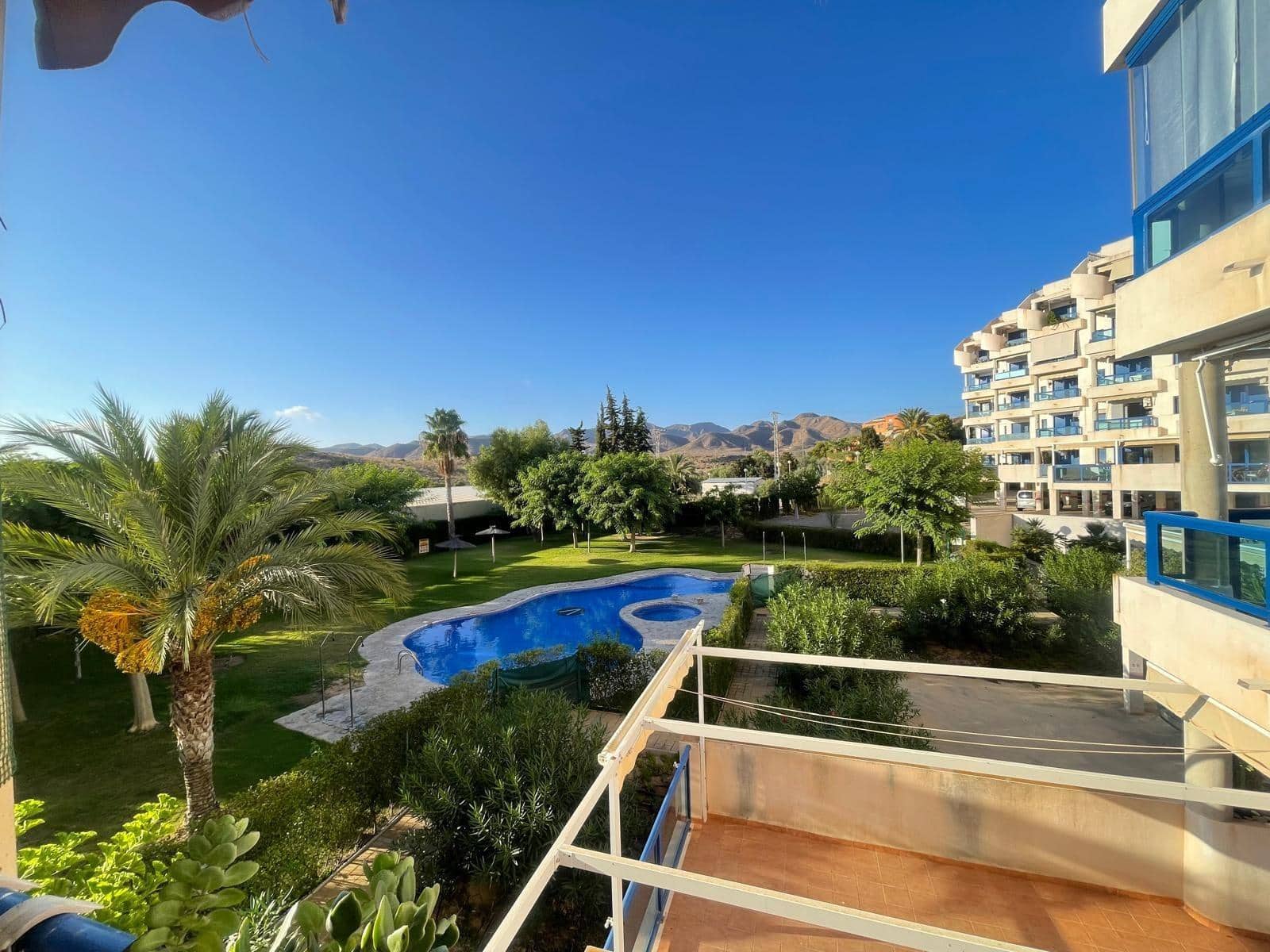 2 bedroom Apartment for sale in Isla Plana - € 145,000 (Ref: 9287719)