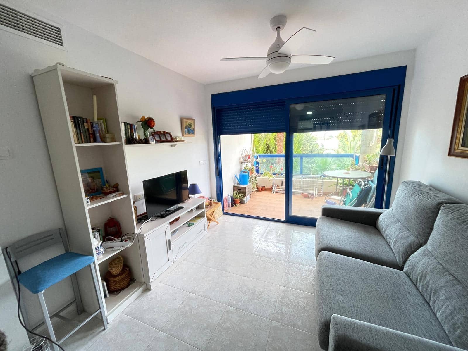 2 bedroom Apartment for sale in Isla Plana - € 145,000 (Ref: 9287719)