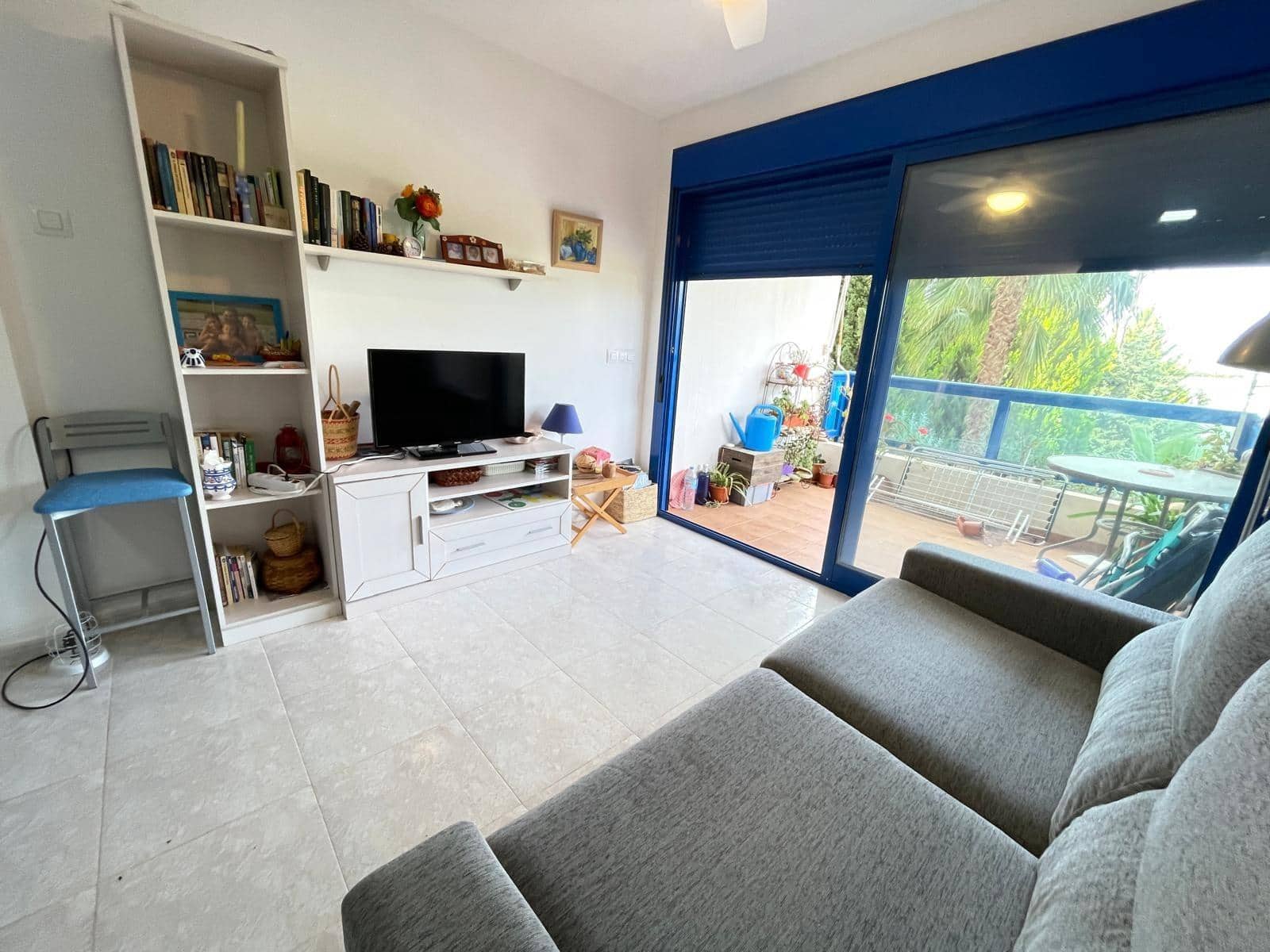 2 bedroom Apartment for sale in Isla Plana - € 145,000 (Ref: 9287719)