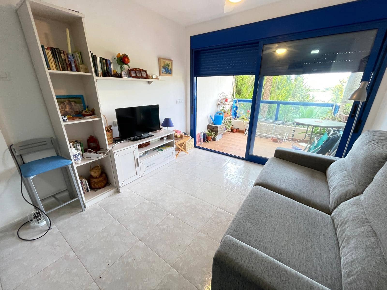 2 bedroom Apartment for sale in Isla Plana - € 145,000 (Ref: 9287719)