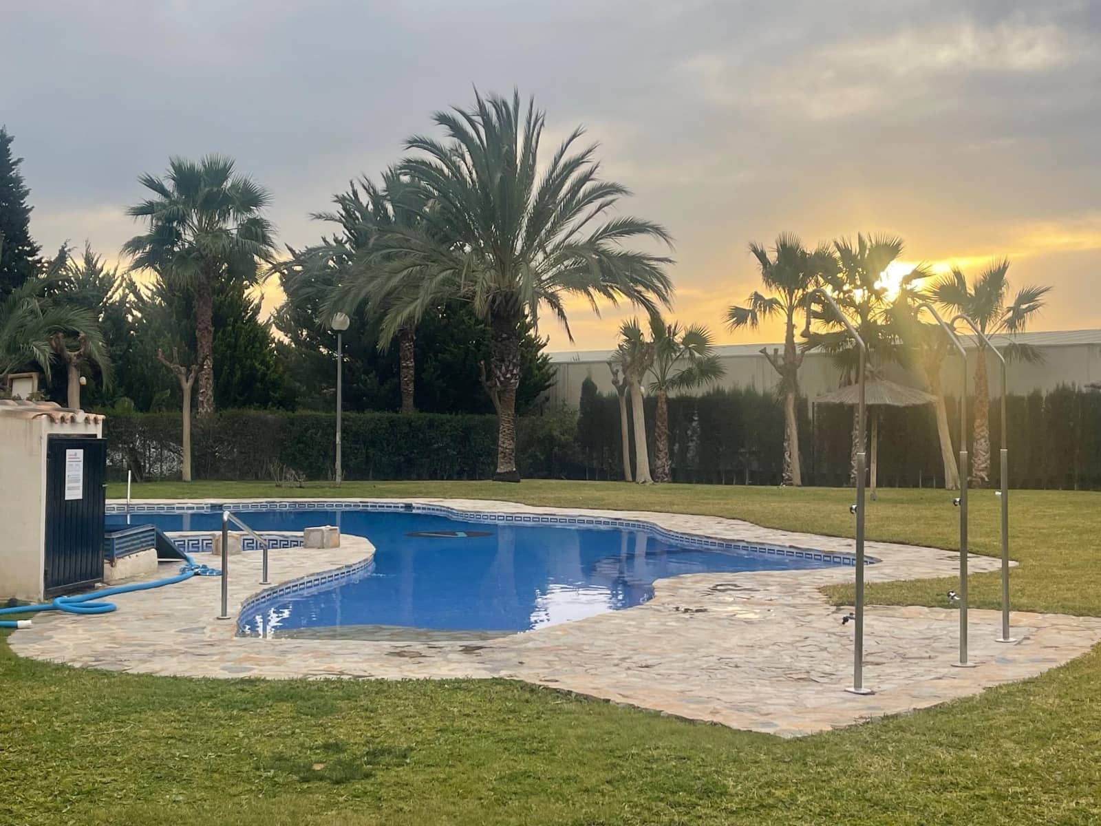 2 bedroom Apartment for sale in Isla Plana - € 145,000 (Ref: 9287719)