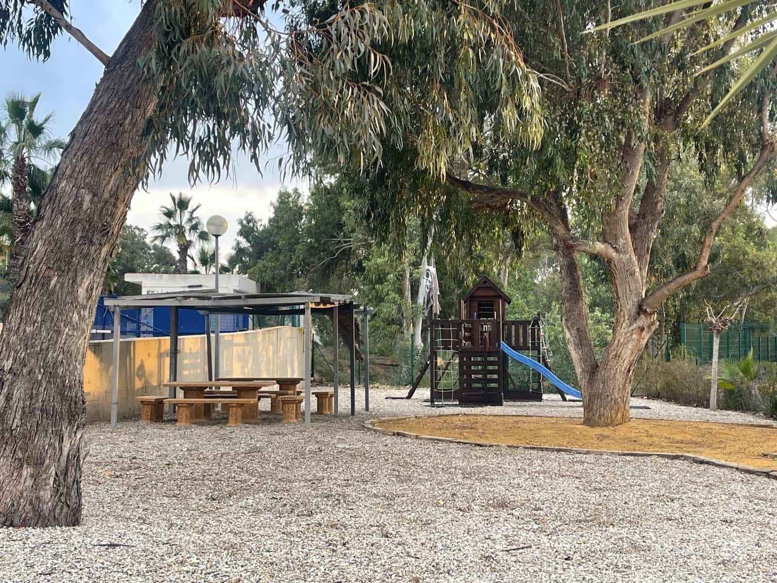 2 bedroom Apartment for sale in Isla Plana - € 145,000 (Ref: 9287719)