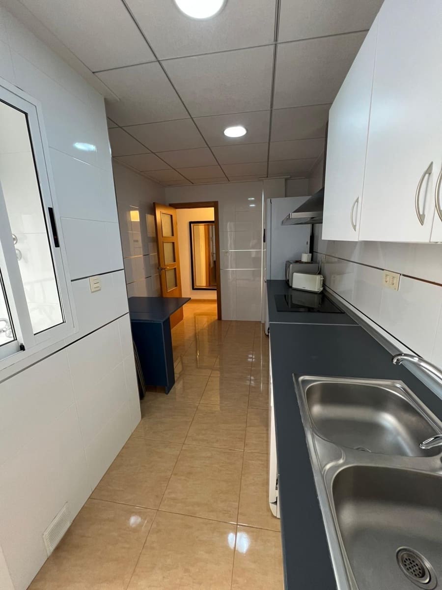 3 chambre Appartement à vendre à Puerto de Mazarron avec garage - 155 000 € (Ref: 9422360)