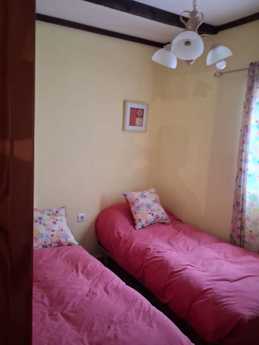 2 bedroom Finca/Country House for sale in Pastrana - € 135,000 (Ref: 9446271)