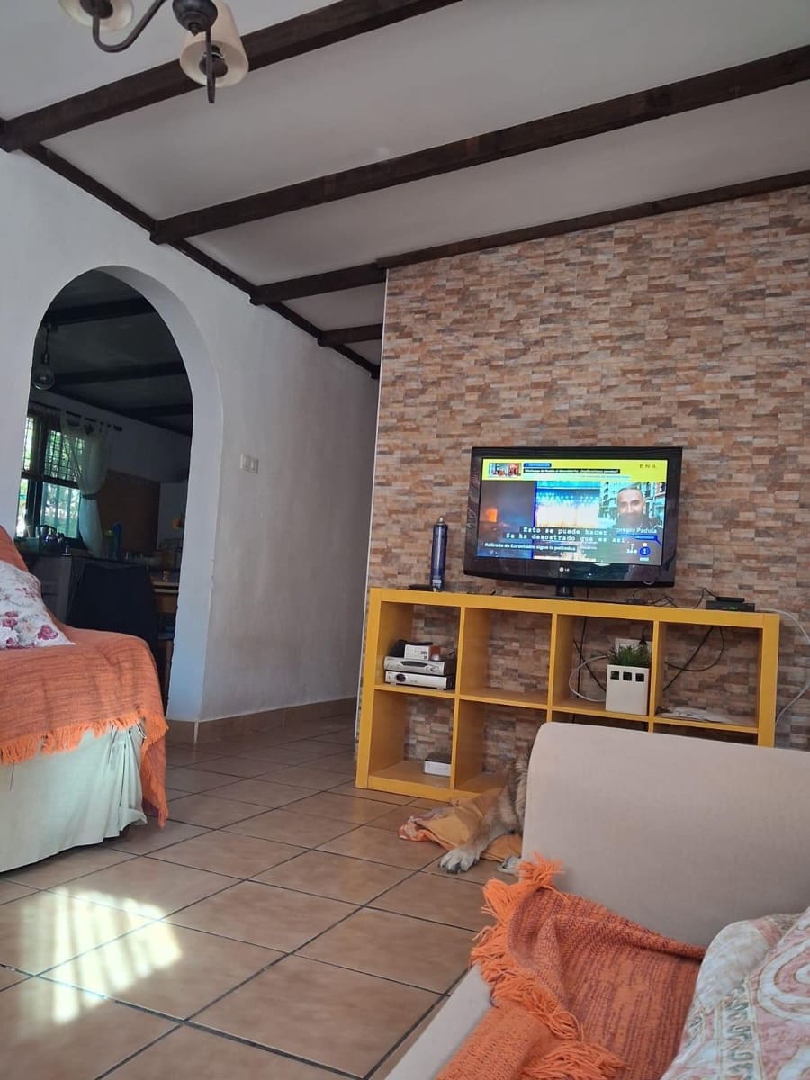 2 bedroom Finca/Country House for sale in Pastrana - € 135,000 (Ref: 9446271)