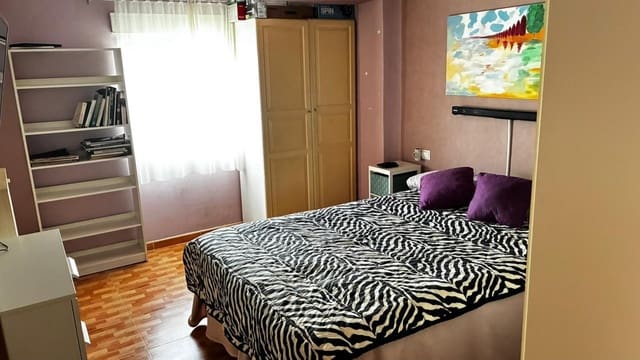 3 makuuhuone Huoneisto myytävänä paikassa Murcia kaupunki - 185 000 € (Ref: 9491281)