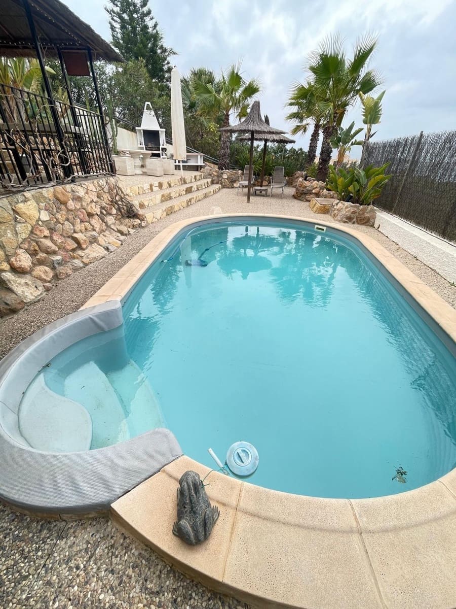 4 sovrum Villa till salu i Isla Plana med pool garage - 865 000 € (Ref: 9648053)