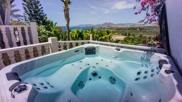 4 sovrum Villa till salu i Isla Plana, Cartagena med pool garage - 865 000 € (Ref: 9648053)