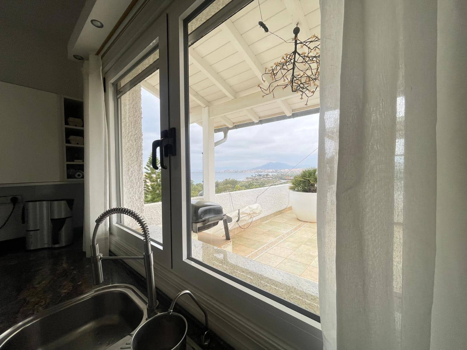 4 sovrum Villa till salu i Isla Plana med pool garage - 865 000 € (Ref: 9648053)