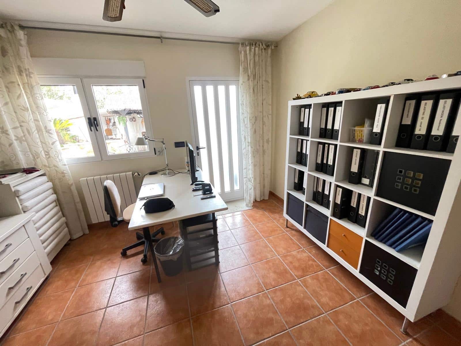 4 sovrum Villa till salu i Isla Plana med pool garage - 865 000 € (Ref: 9648053)