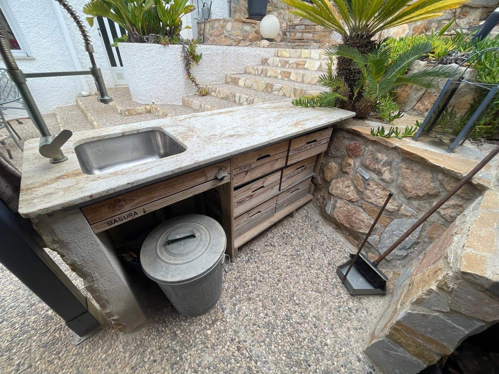 4 sovrum Villa till salu i Isla Plana med pool garage - 865 000 € (Ref: 9648053)