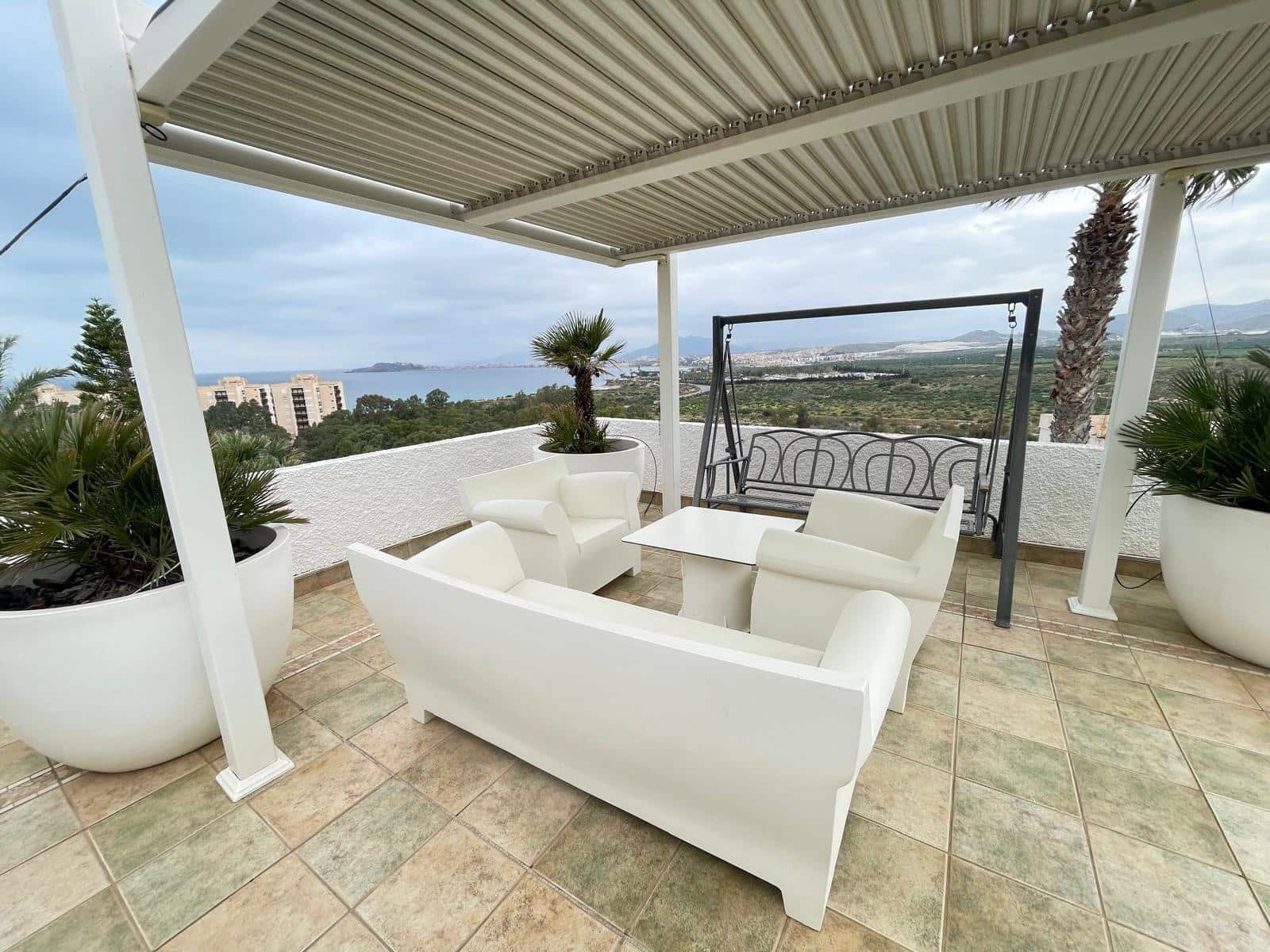 4 sovrum Villa till salu i Isla Plana med pool garage - 865 000 € (Ref: 9648053)