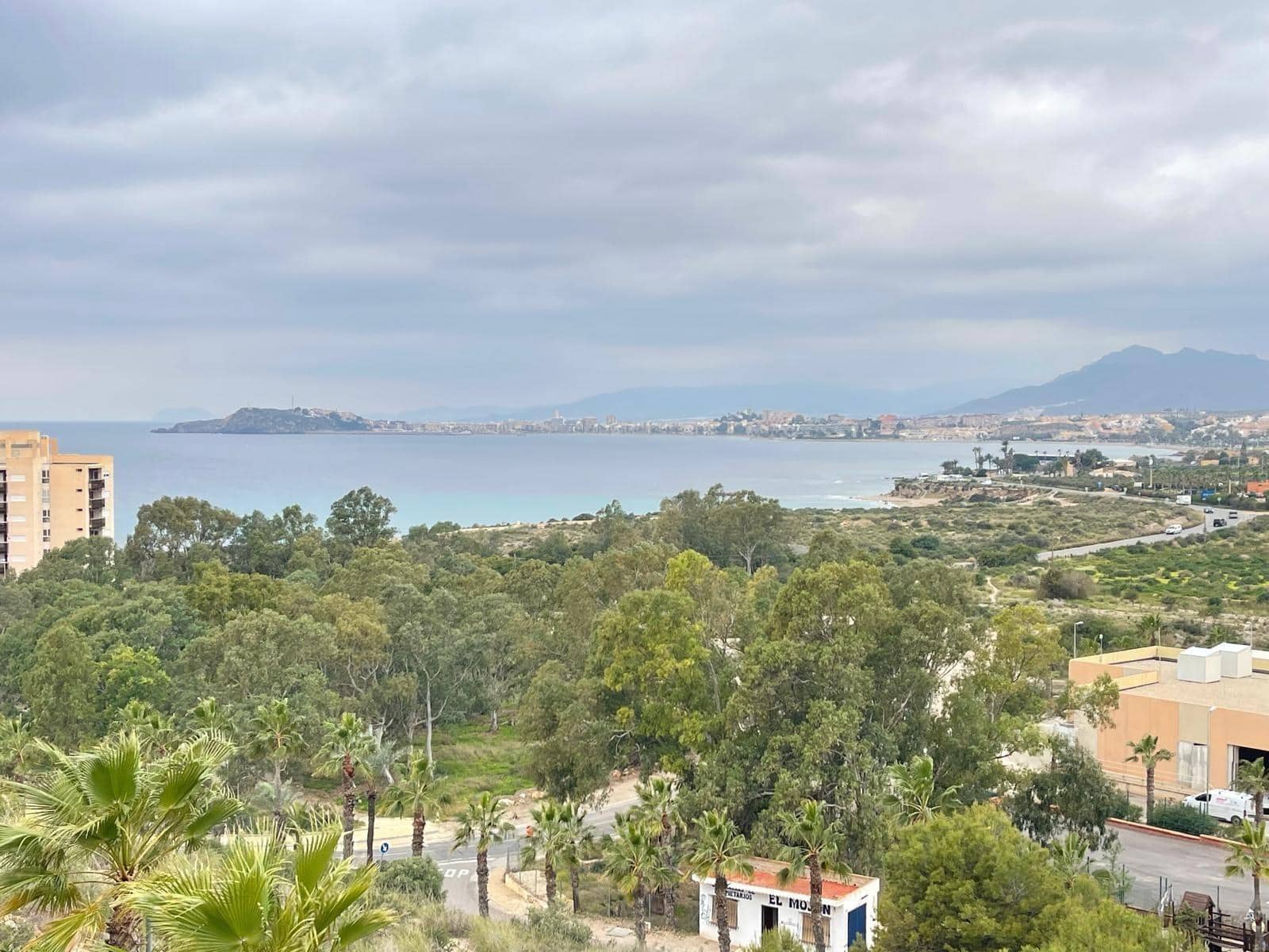 4 sovrum Villa till salu i Isla Plana med pool garage - 865 000 € (Ref: 9648053)