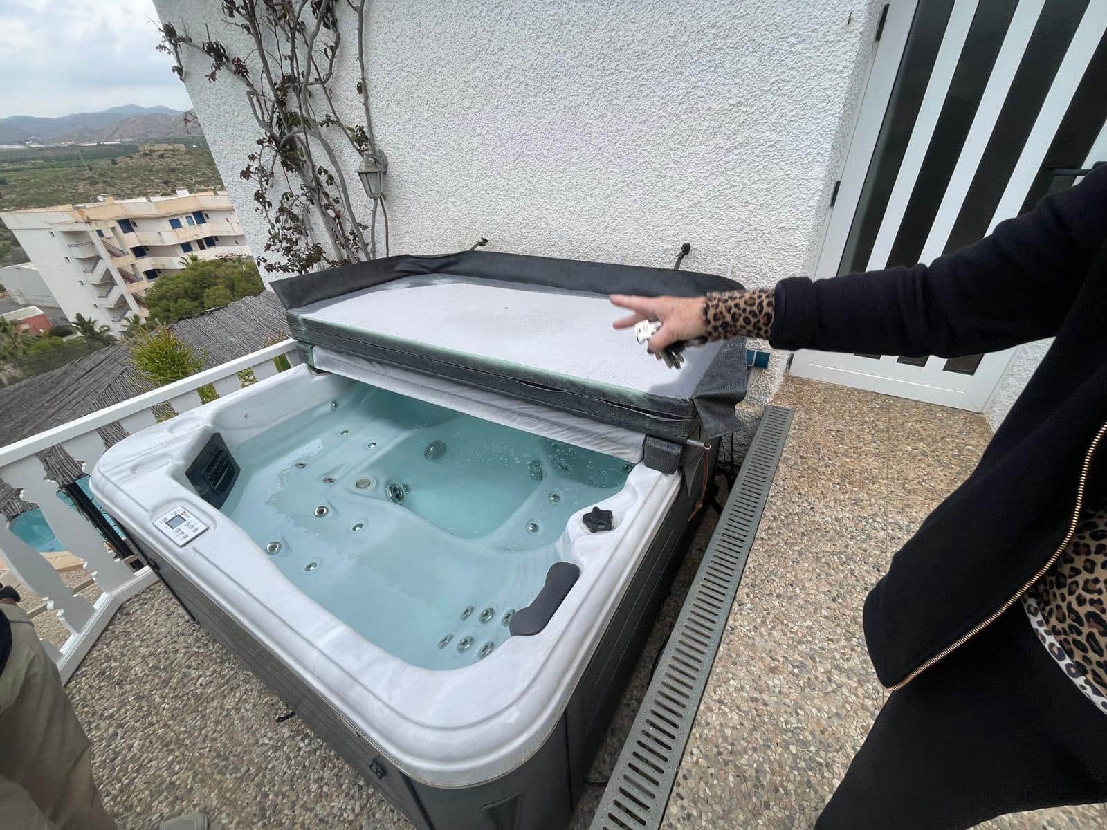 4 sovrum Villa till salu i Isla Plana med pool garage - 865 000 € (Ref: 9648053)