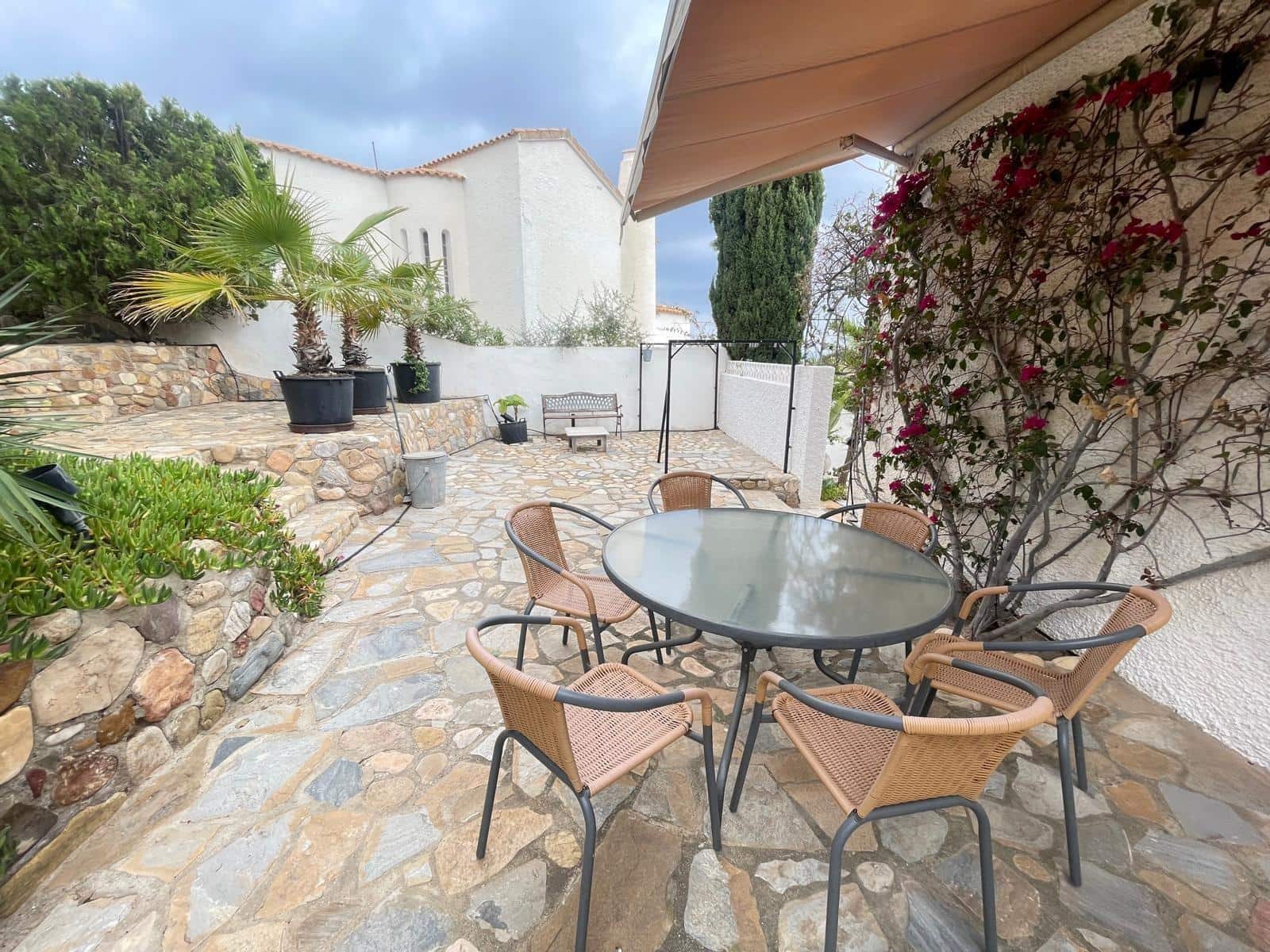 4 sovrum Villa till salu i Isla Plana med pool garage - 865 000 € (Ref: 9648053)