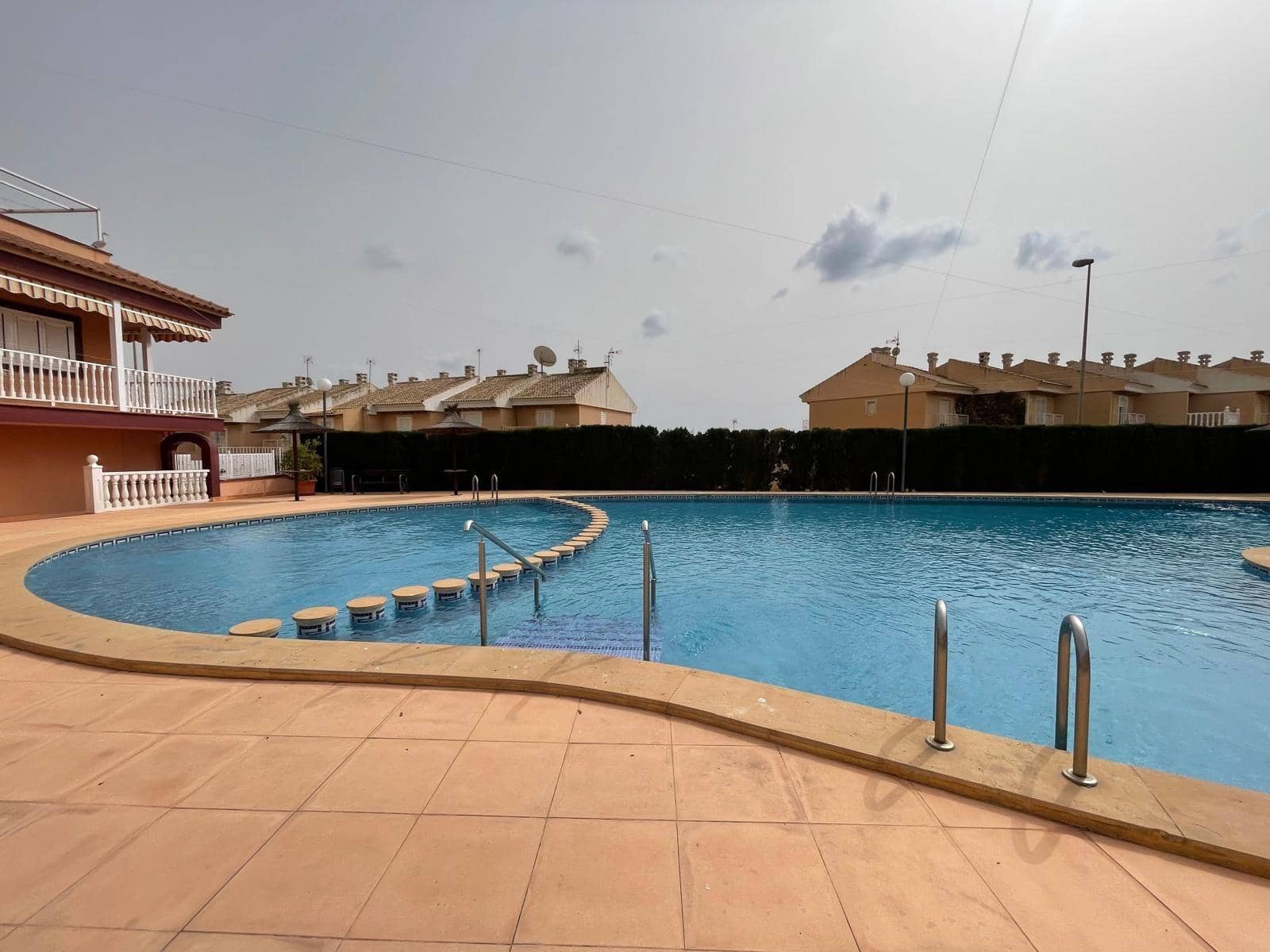 2 makuuhuone Huoneisto myytävänä paikassa Alamillo - 149 900 € (Ref: 9656015)