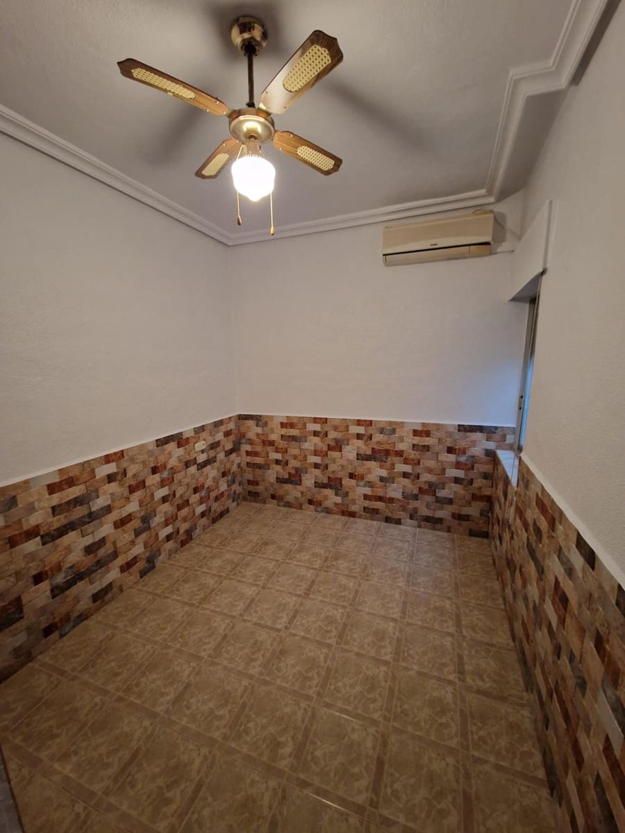 4 bedroom Terraced Villa for sale in Puerto de Mazarron with garage - € 148,000 (Ref: 9726596)