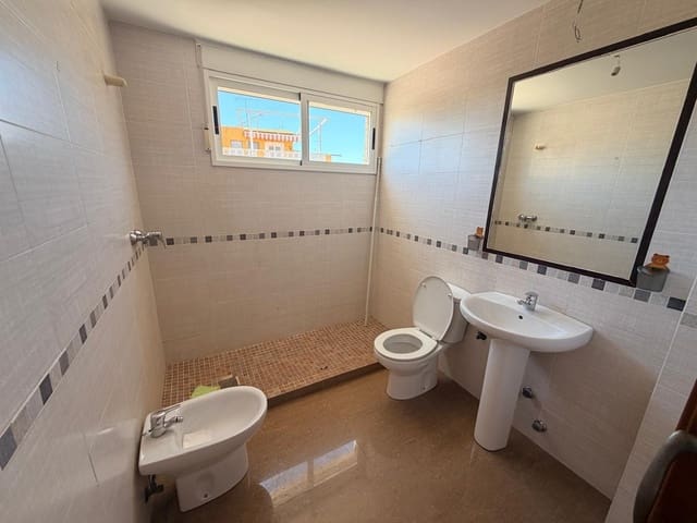 2 soveværelse Lejlighed til salg i Puerto de Mazarron, Mazarrón - € 109.900 (Ref: 9732040)