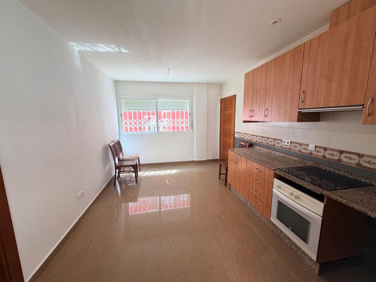 Lejlighed til salg i Puerto de Mazarron - € 120.000 (Ref: 9732041)