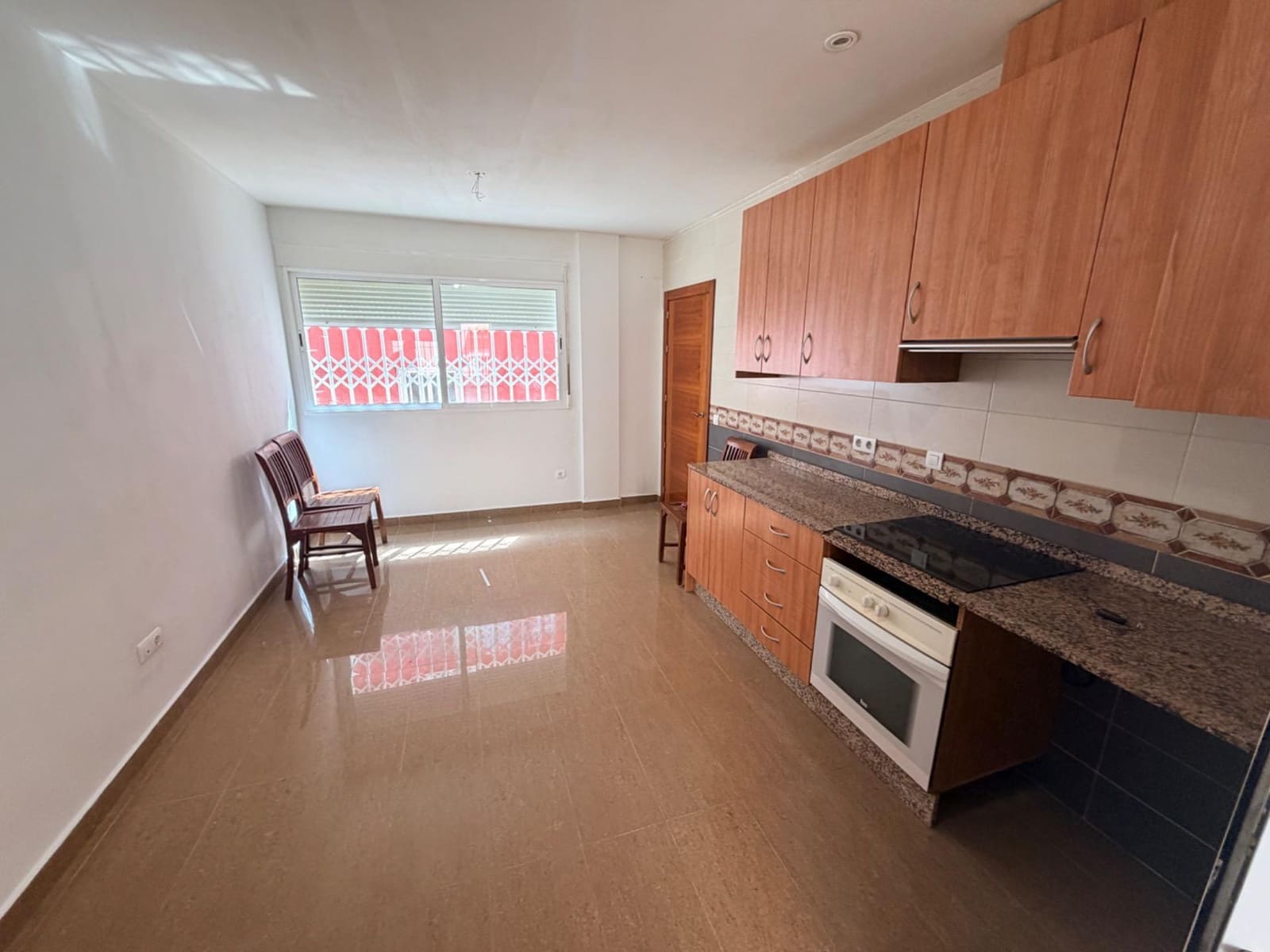 Lejlighed til salg i Puerto de Mazarron - € 120.000 (Ref: 9732041)