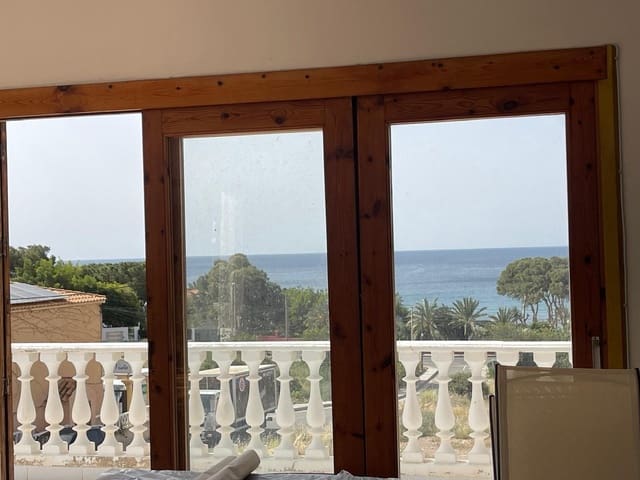 Chalet de 5 habitaciones en Isla Plana, Cartagena en venta - 850.000 € (Ref: 9783074)