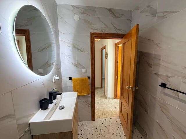 3 soveværelse Lejlighed til salg i Puerto de Mazarron, Mazarrón - € 185.000 (Ref: 9849292)