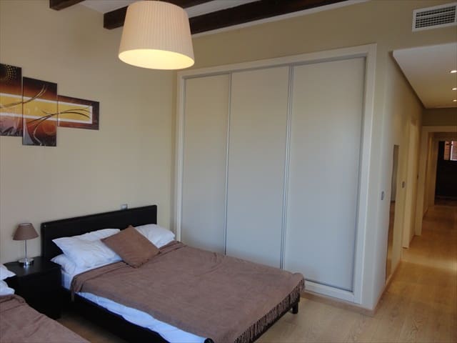 4 soveværelse Villa til leje i Banos y Mendigo - € 1.800 (Ref: 8020416)