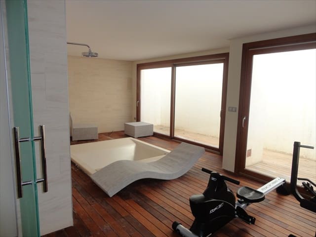 4 soveværelse Villa til leje i Banos y Mendigo - € 1.800 (Ref: 8020416)