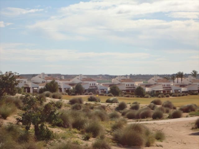 4 soveværelse Villa til leje i Banos y Mendigo - € 1.800 (Ref: 8020416)