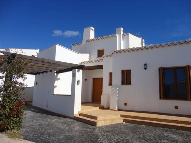 4 soveværelse Villa til leje i Banos y Mendigo - € 1.800 (Ref: 8020416)