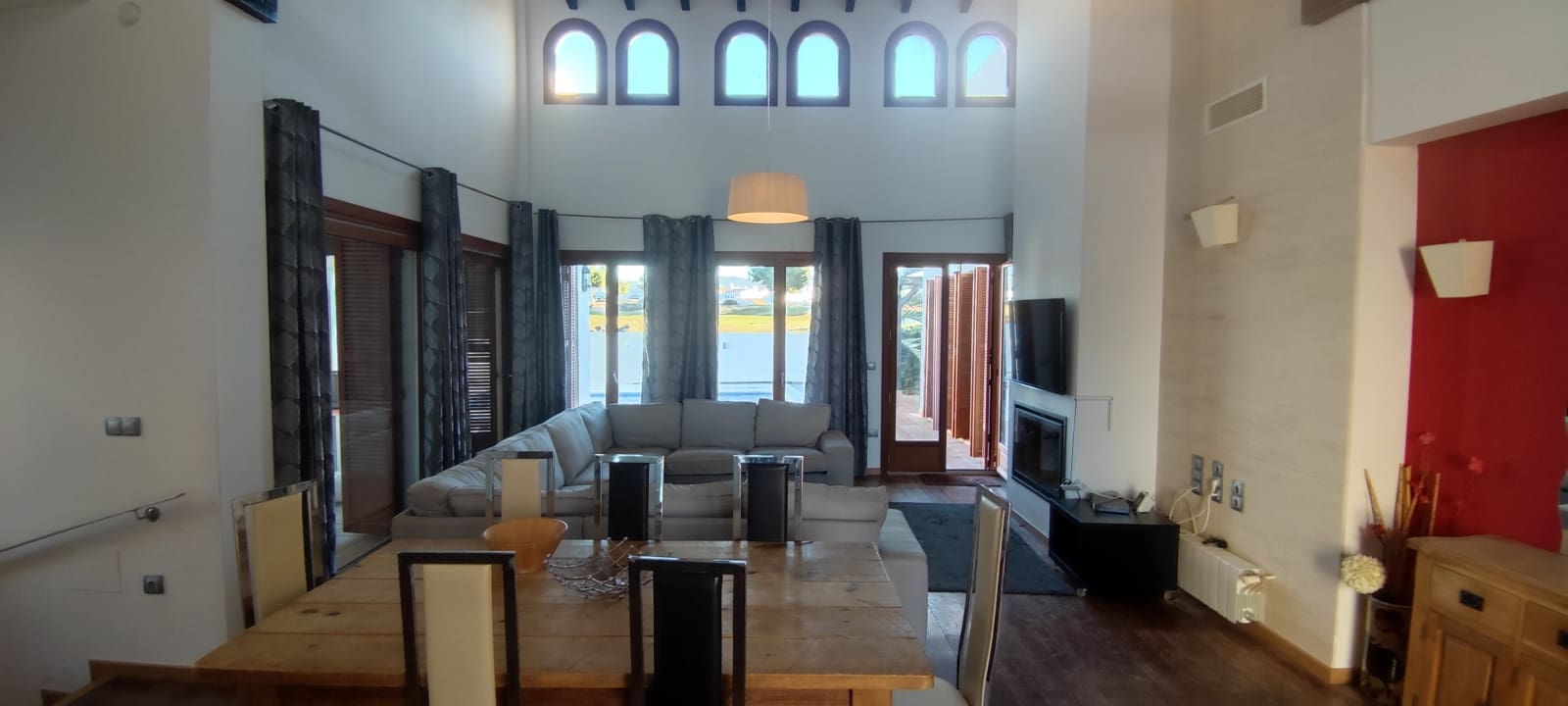 4 soveværelse Villa til leje i Banos y Mendigo - € 1.800 (Ref: 8020416)